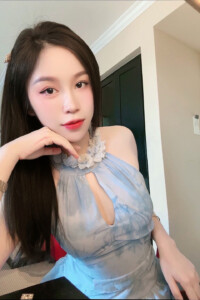 {"ARInfo":{"IsUseAR":false},"Version":"1.0.0","MakeupInfo":{"IsUseMakeup":false},"FaceliftInfo":{"IsChangeEyeLift":false,"IsChangeFacelift":false,"IsChangePostureLift":false,"IsChangeNose":false,"IsChangeFaceChin":false,"IsChangeMouth":false,"IsChangeThinFace":true},"BeautyInfo":{"SwitchMedicatedAcne":false,"IsAIBeauty":false,"IsBrightEyes":false,"IsSharpen":false,"IsOldBeauty":false,"IsReduceBlackEyes":false},"HandlerInfo":{"AppName":2},"FilterInfo":{"IsUseFilter":false}}